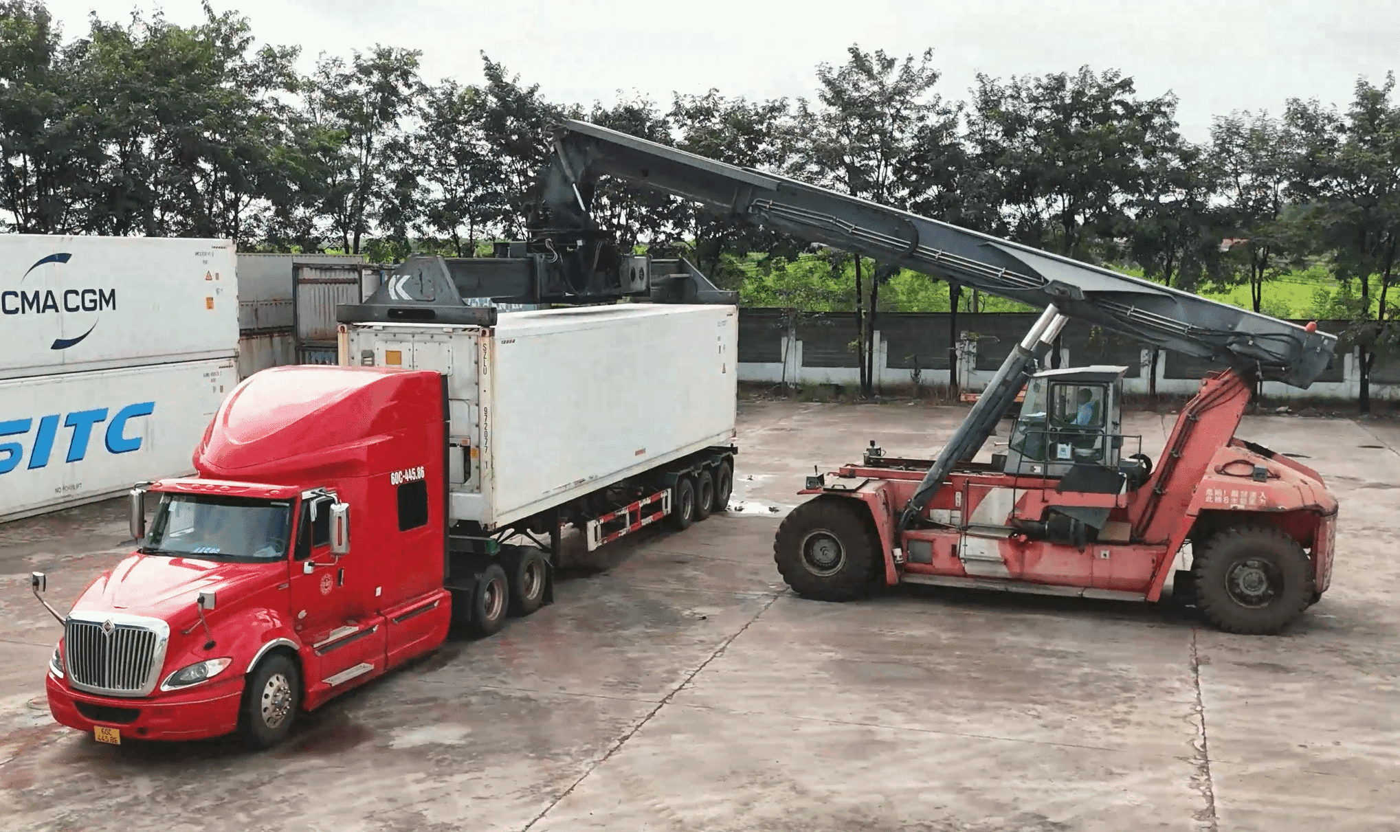 Inland & Cross-border Trucking
